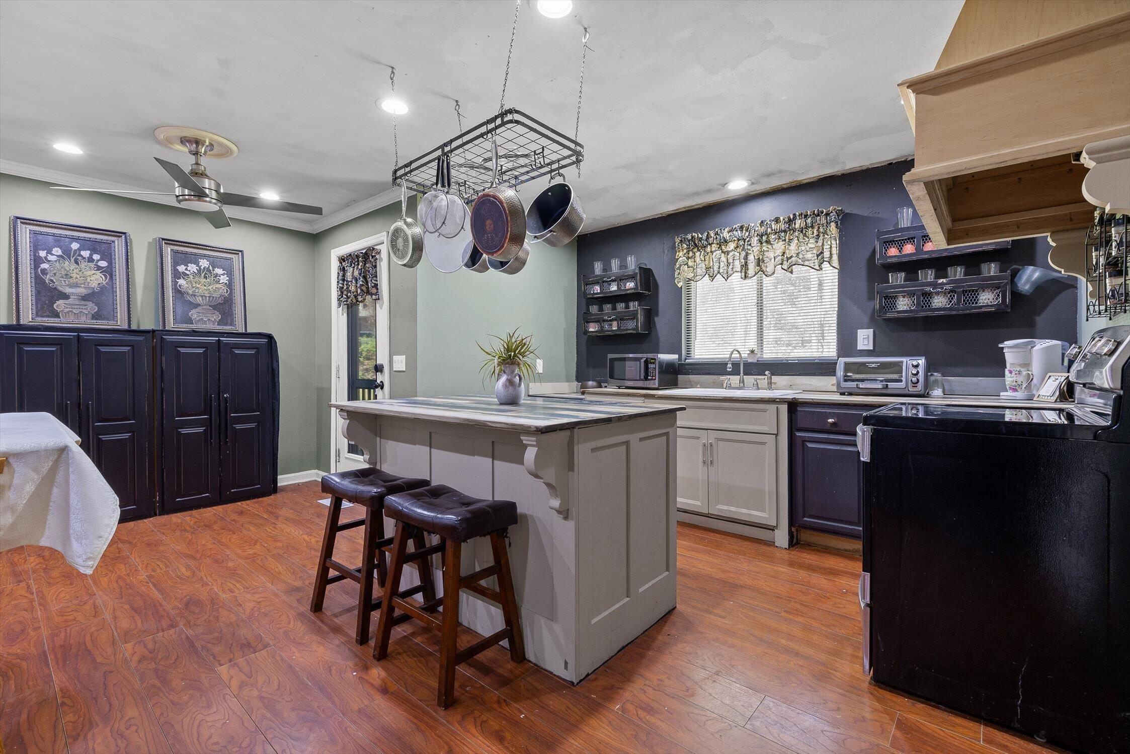 7401 Old Cleveland Pike
