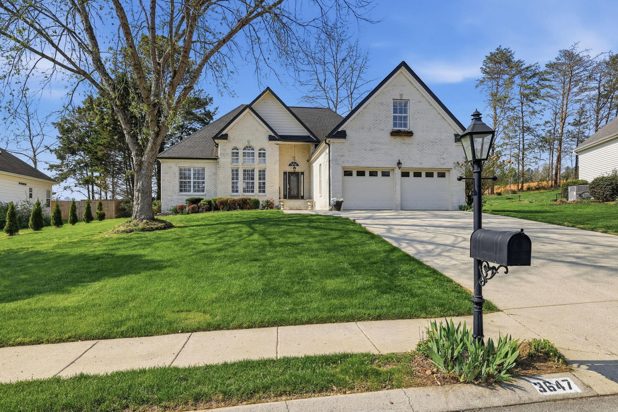 3647 Bentwood Cove Drive