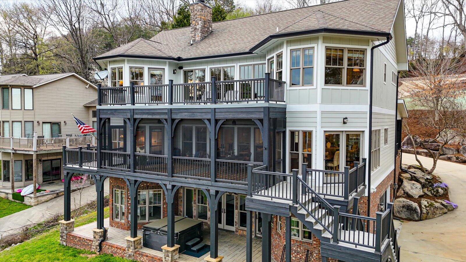 302 Key Cove Road