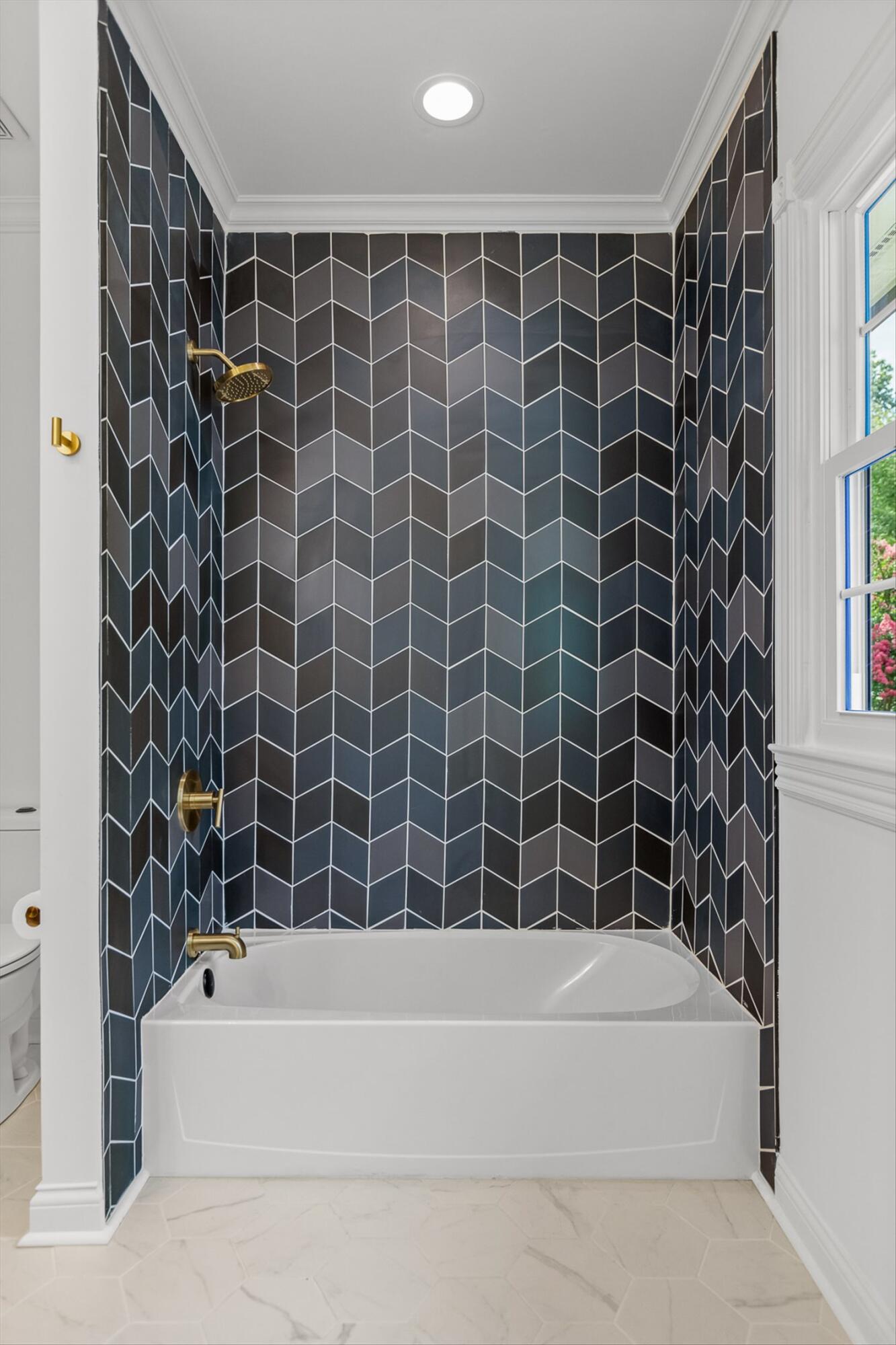 1103 Centennial Drive