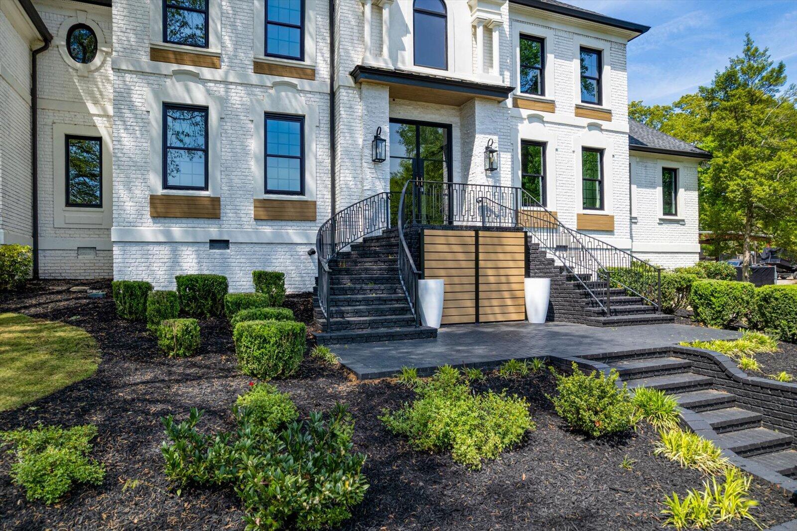 1103 Centennial Drive