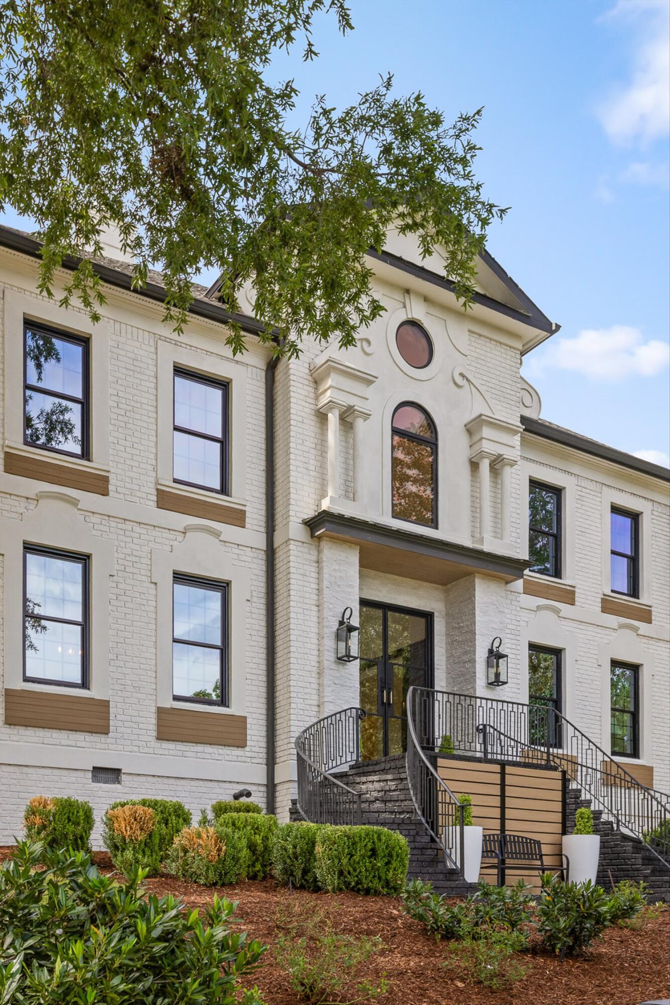 1103 Centennial Drive