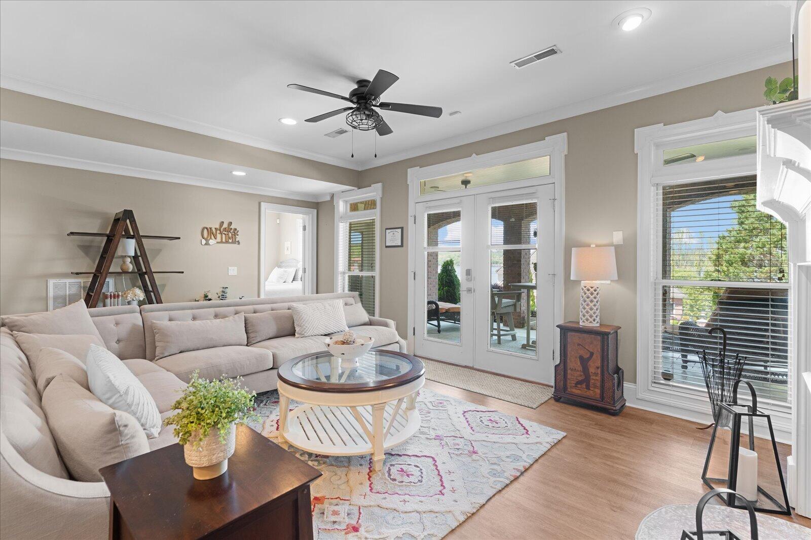 4448 Sailmaker Circle