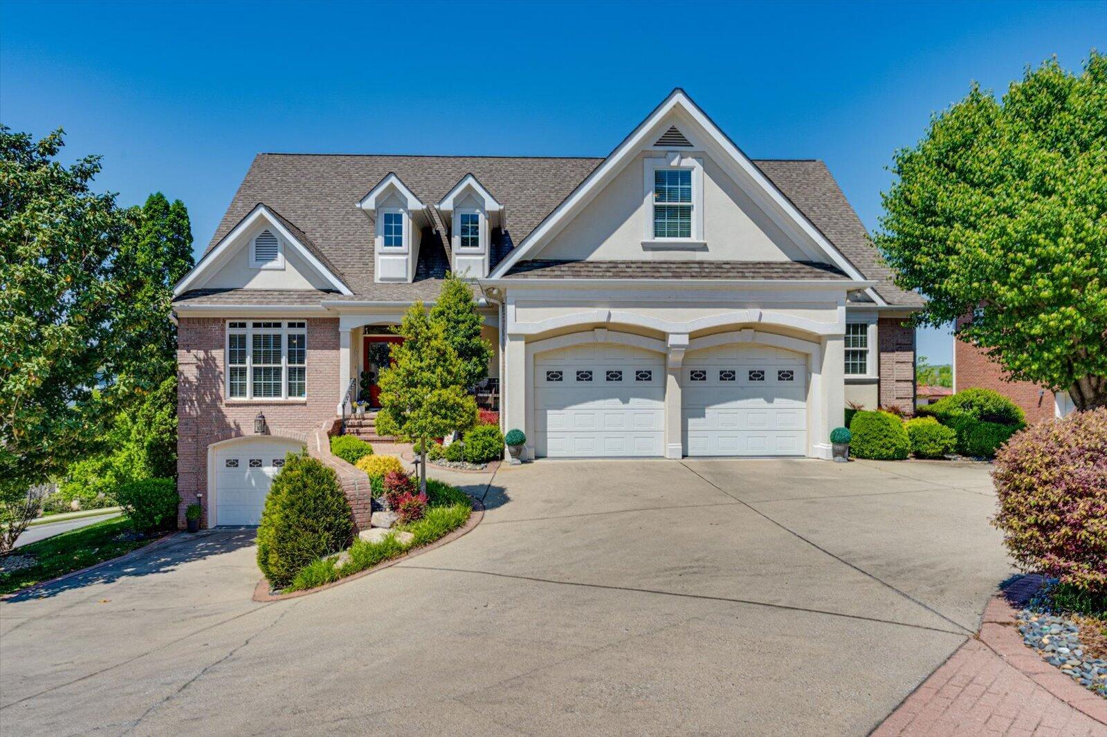 4448 Sailmaker Circle
