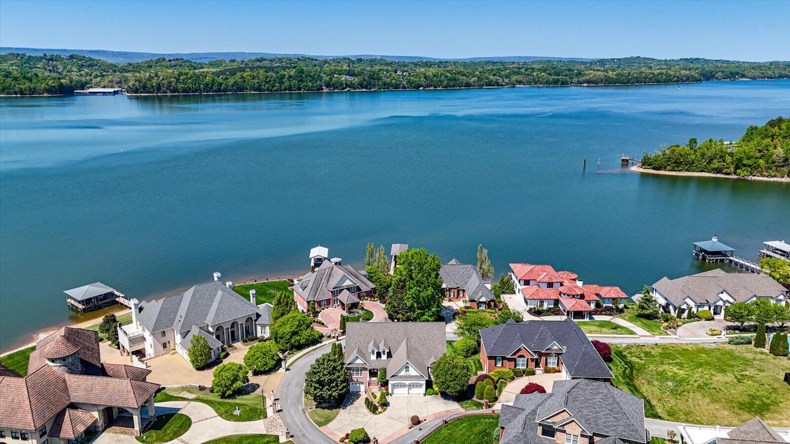 4448 Sailmaker Circle