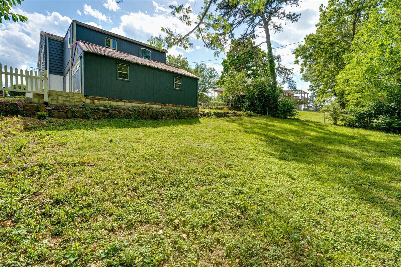 3825 Pin Oak Terrace