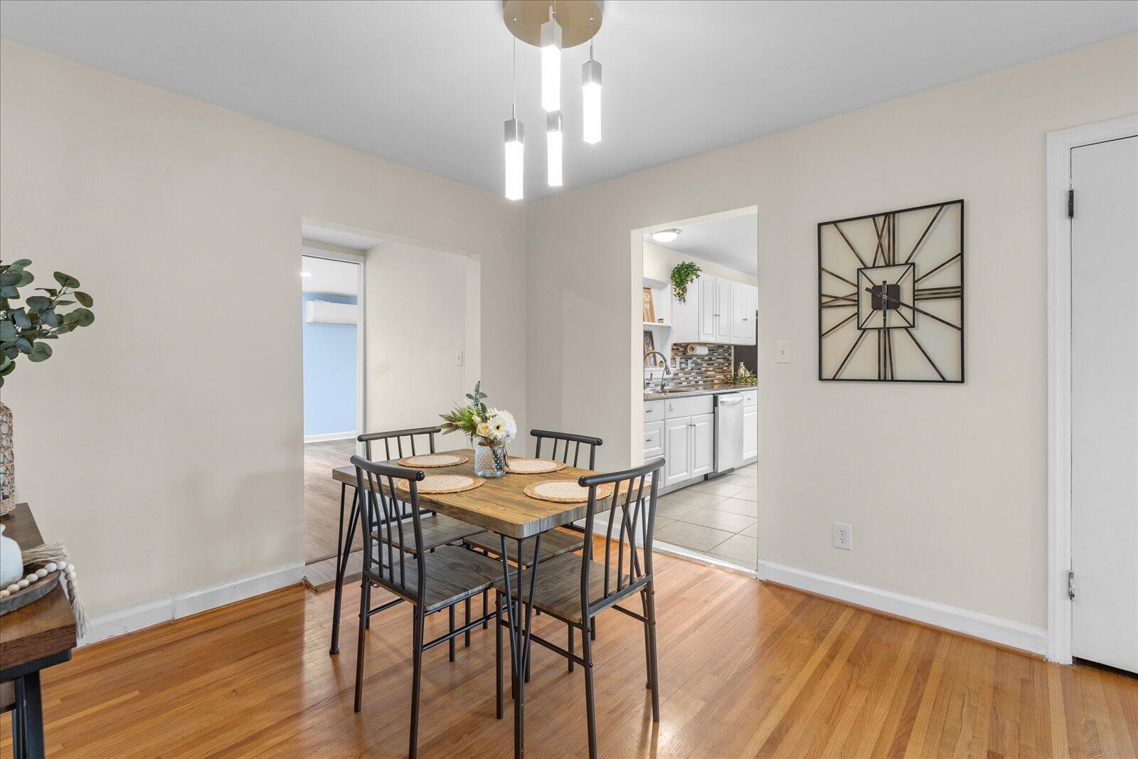 3825 Pin Oak Terrace