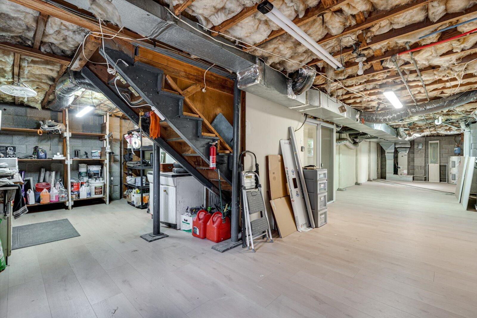 3825 Pin Oak Terrace