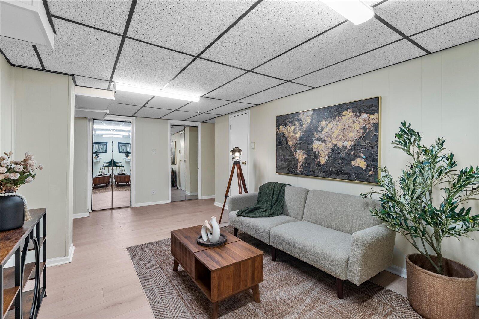 3825 Pin Oak Terrace