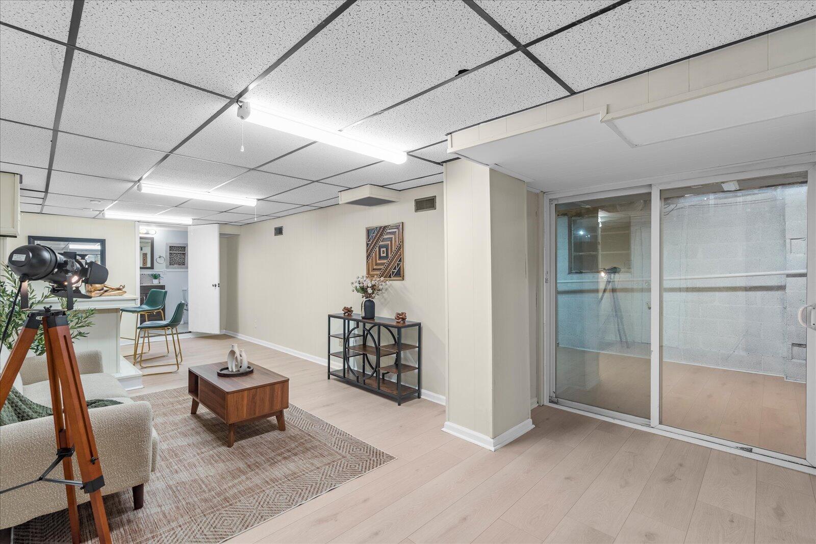 3825 Pin Oak Terrace