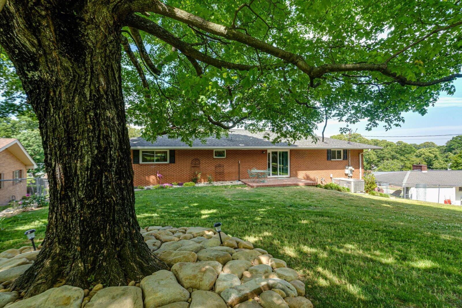 4022 Belvoir Pines Drive