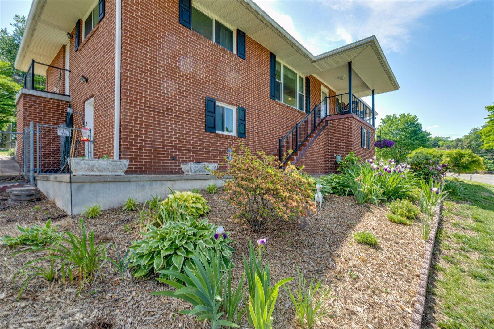 4022 Belvoir Pines Drive