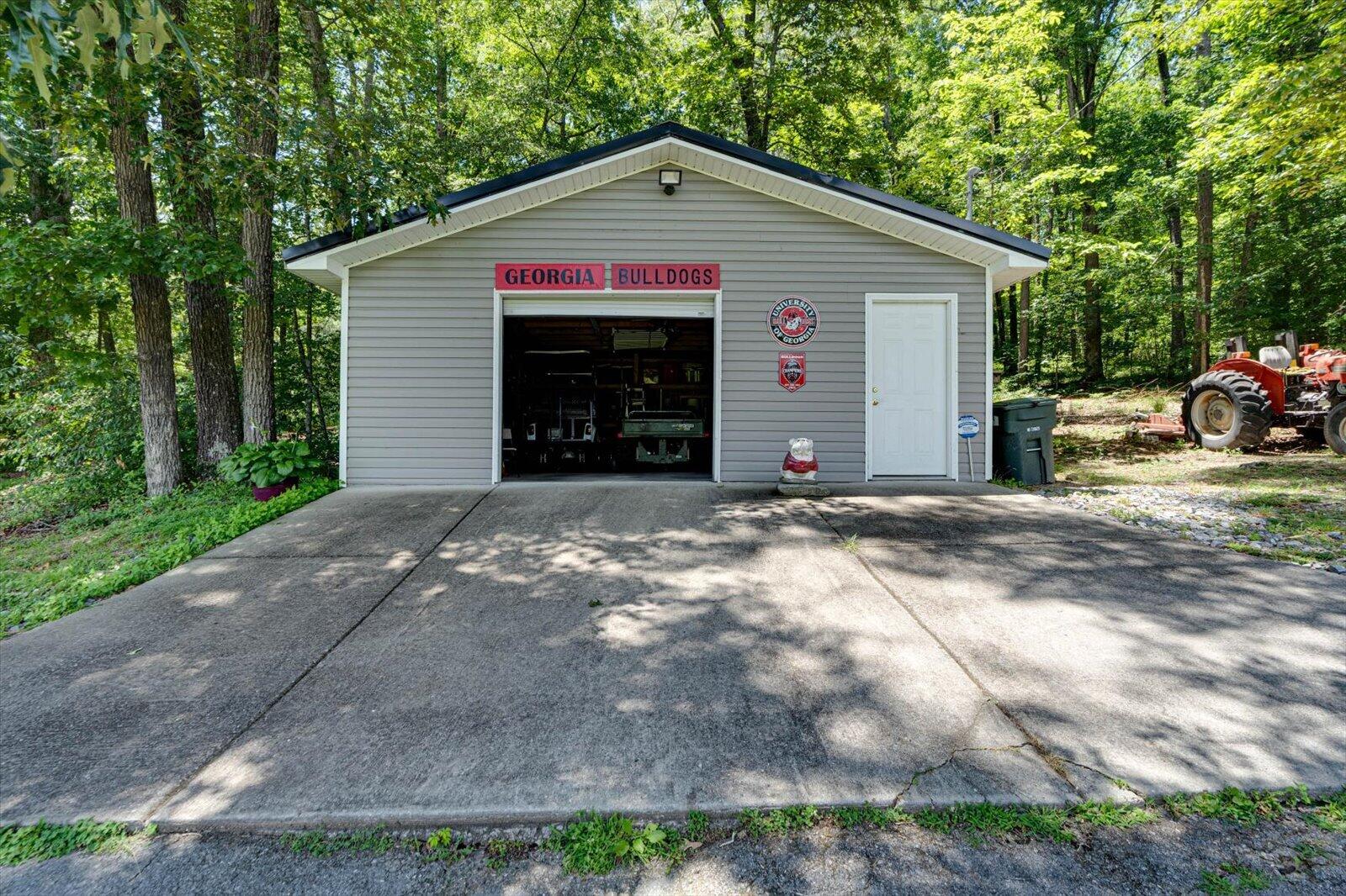 2556 Highway Trion Highway, LaFayette