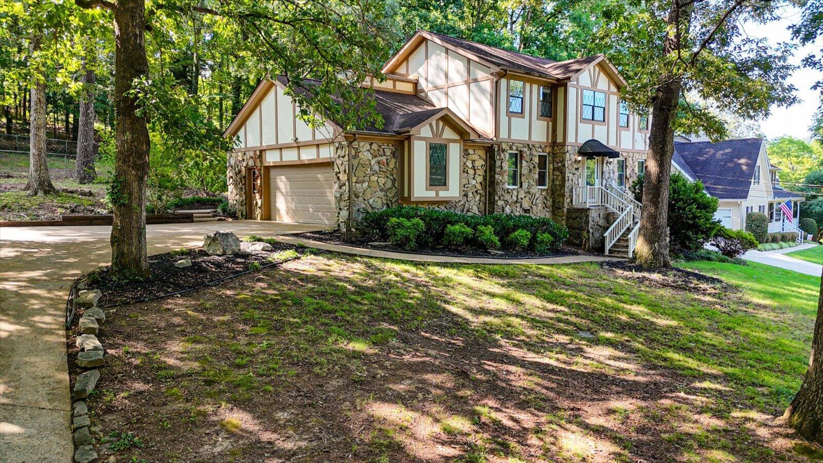 6536 Harbor View Drive