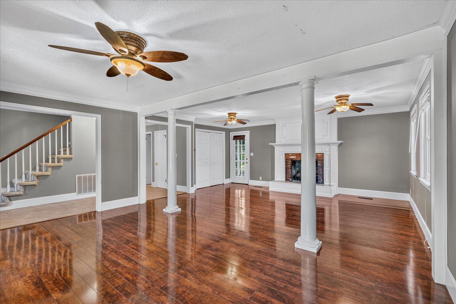 6536 Harbor View Drive