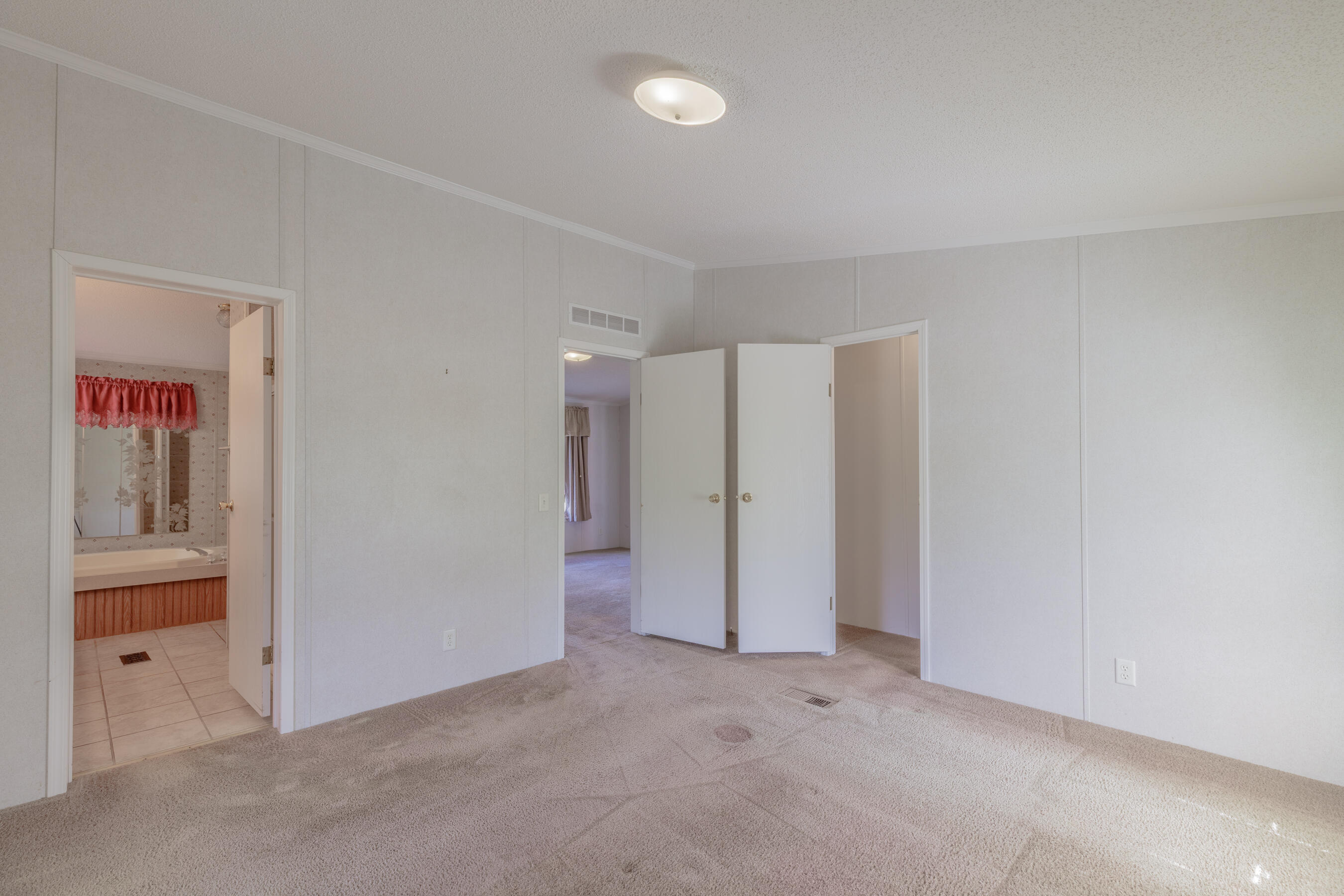 3888 Keith Road