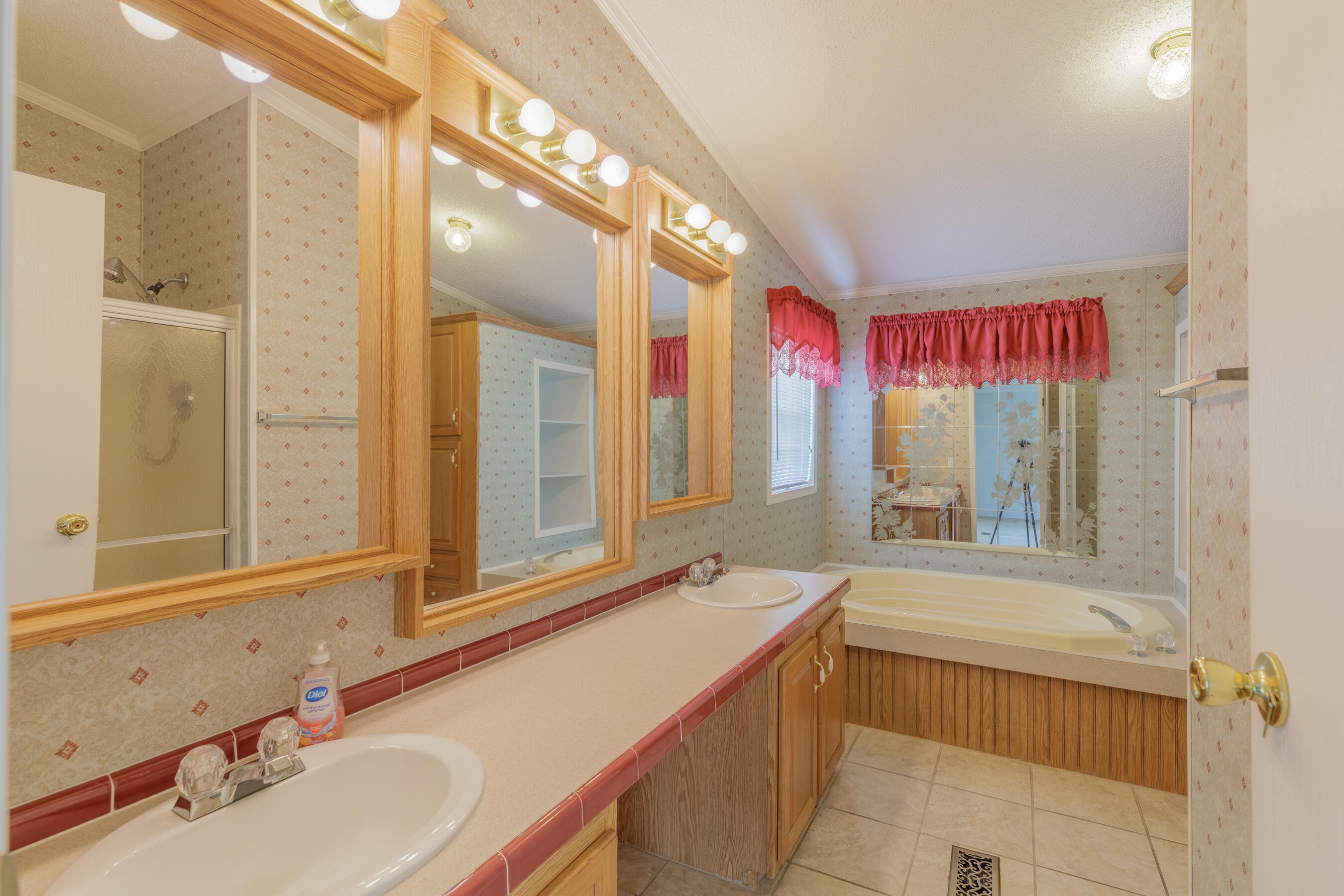3888 Keith Road