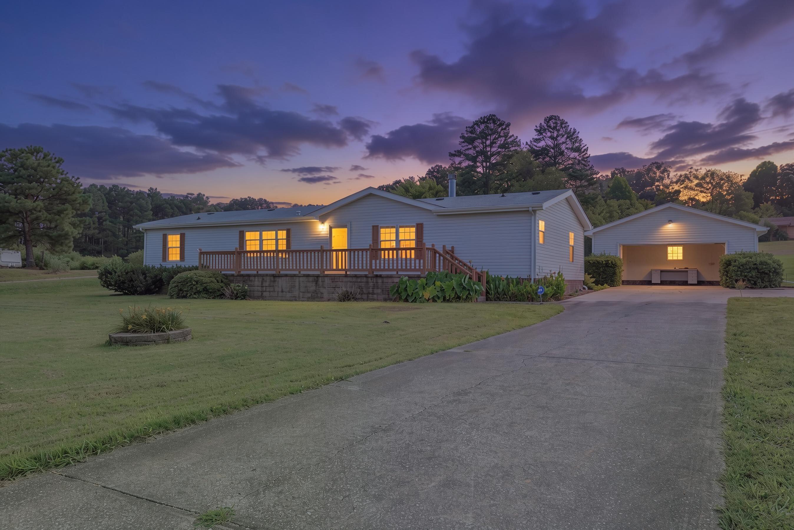 3888 Keith Road