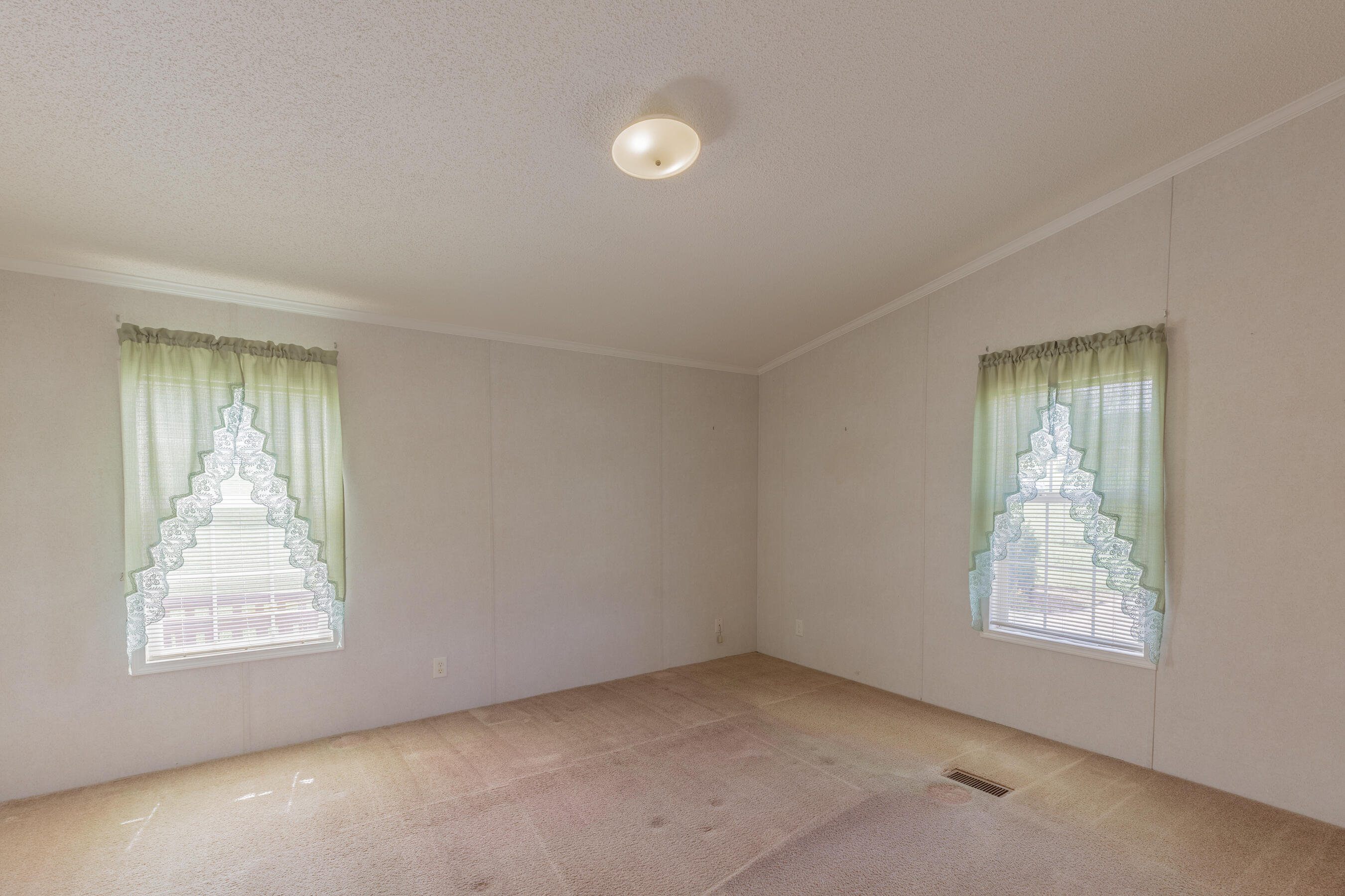 3888 Keith Road