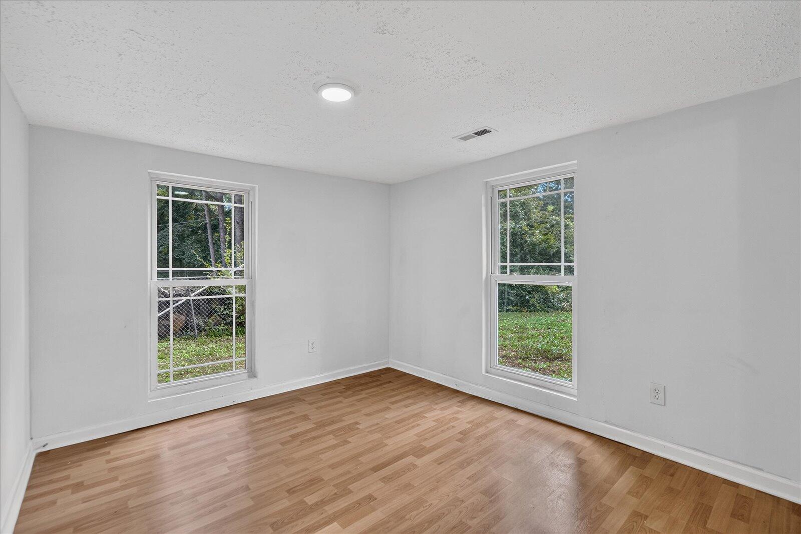 52 Alder Circle