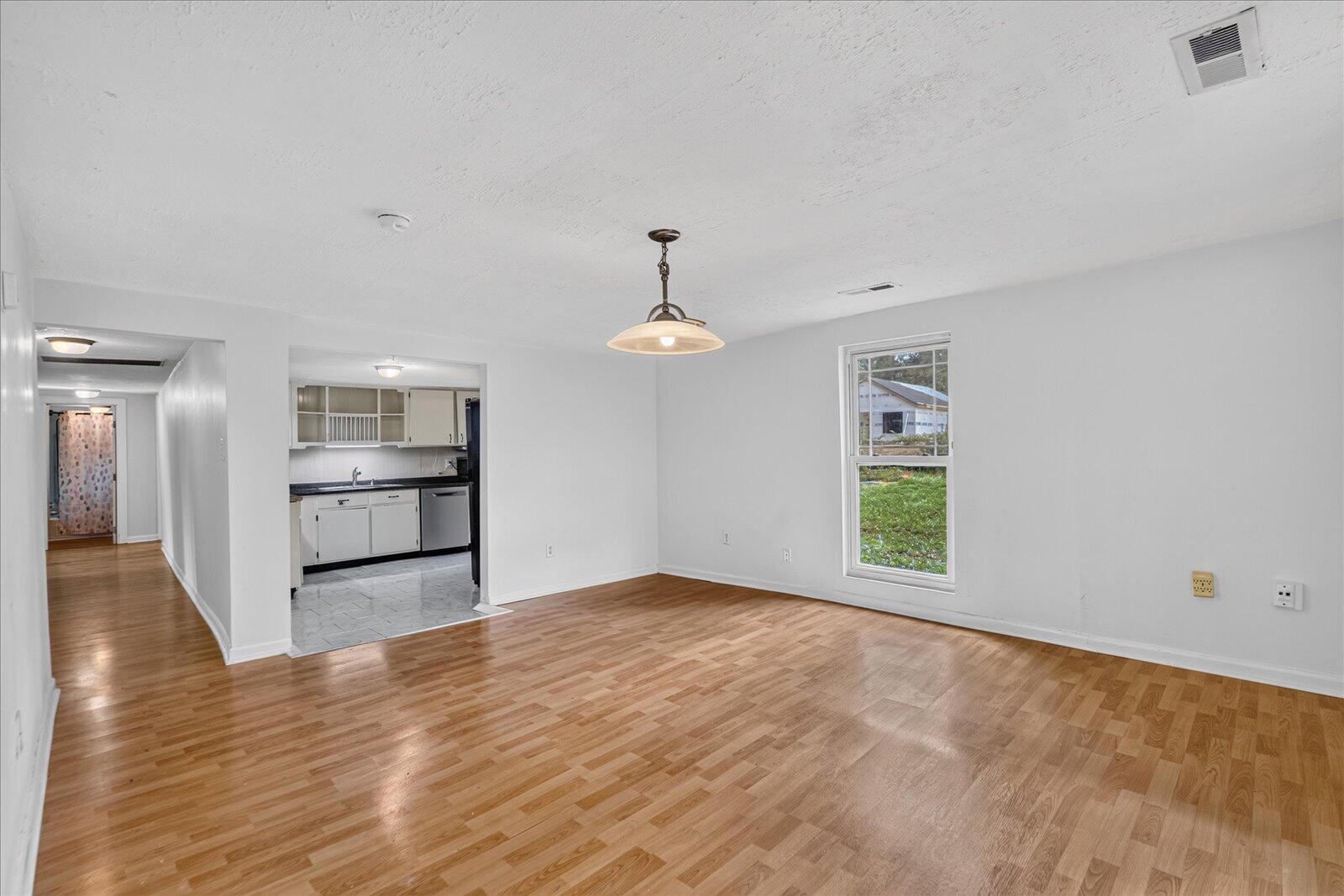 52 Alder Circle