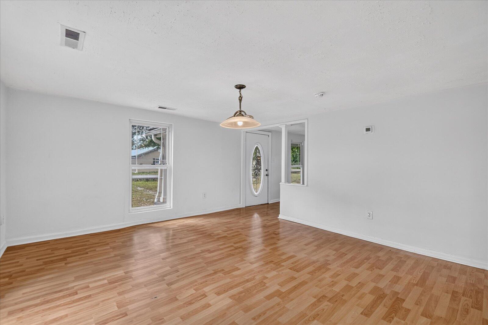 52 Alder Circle