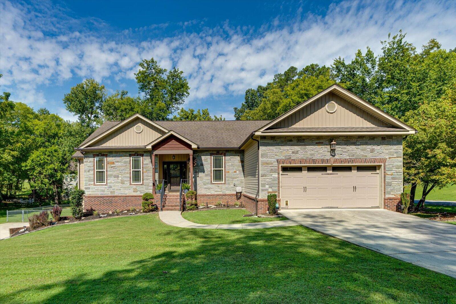 2356 Gale Lane
