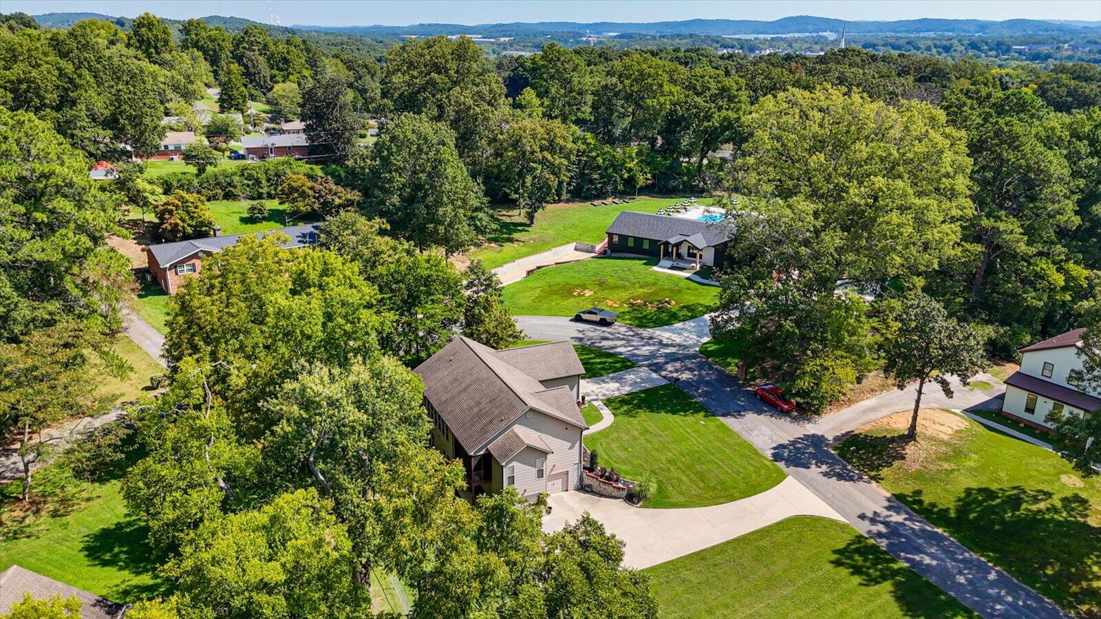 2356 Gale Lane