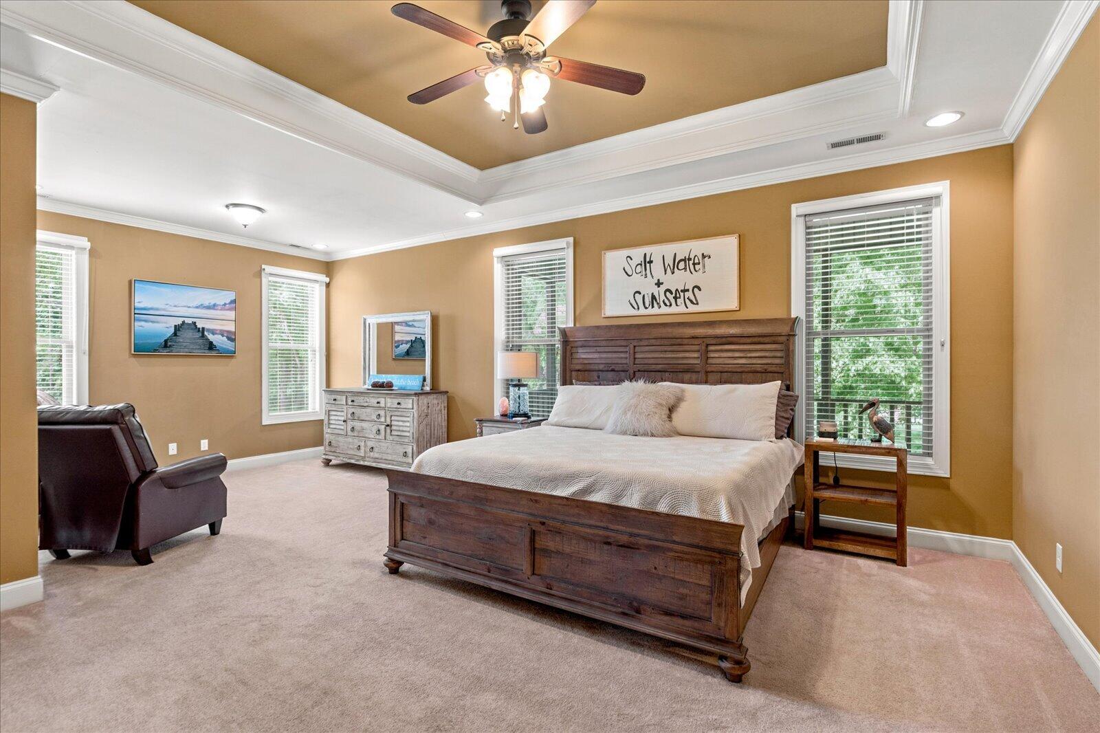 2356 Gale Lane