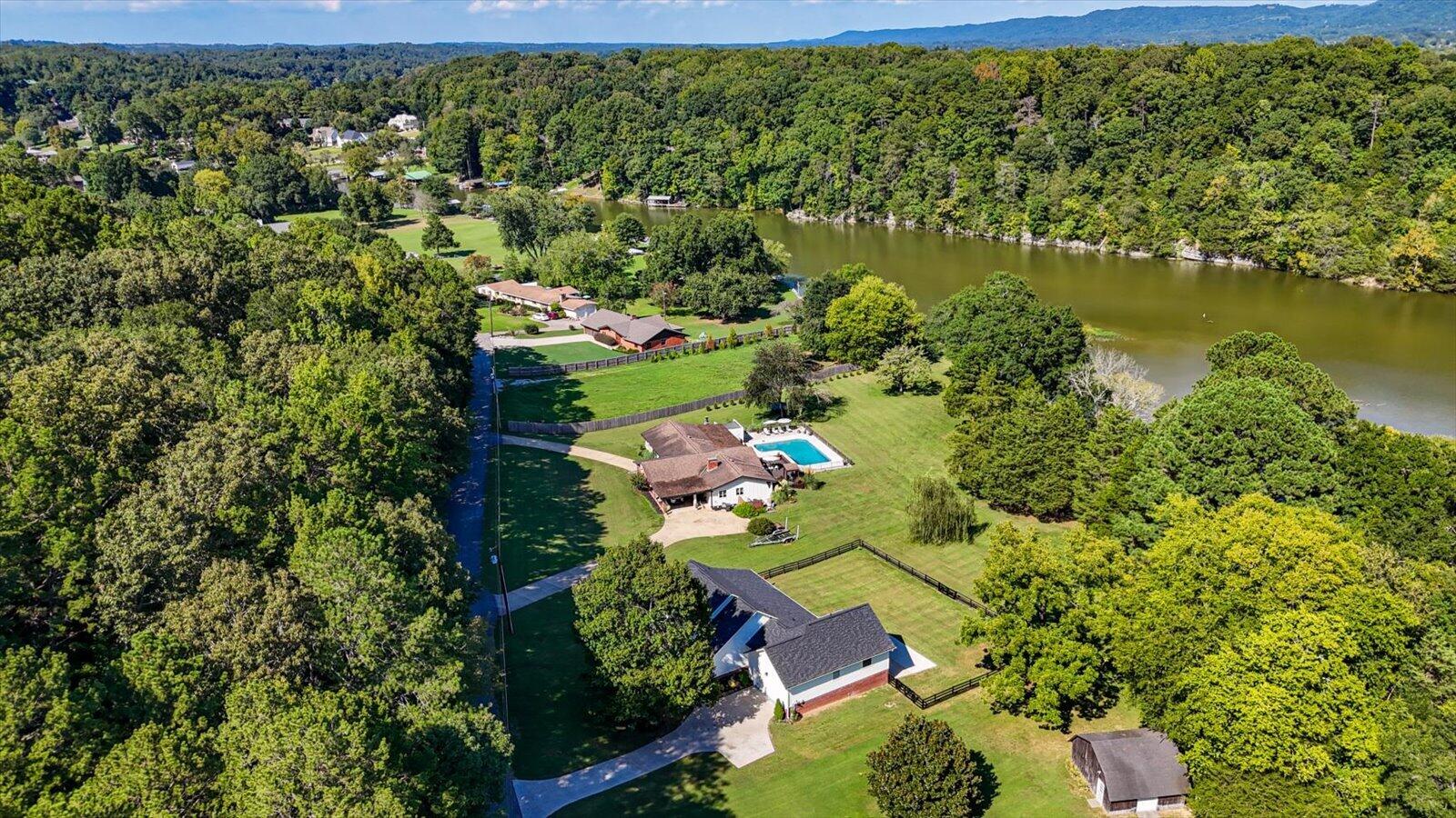 7350 Wolftever Trail