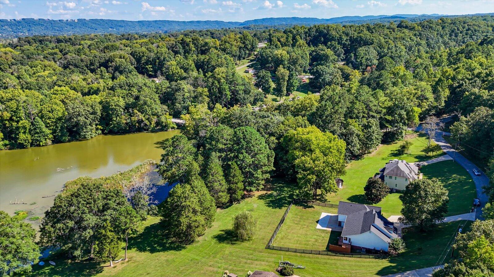 7350 Wolftever Trail