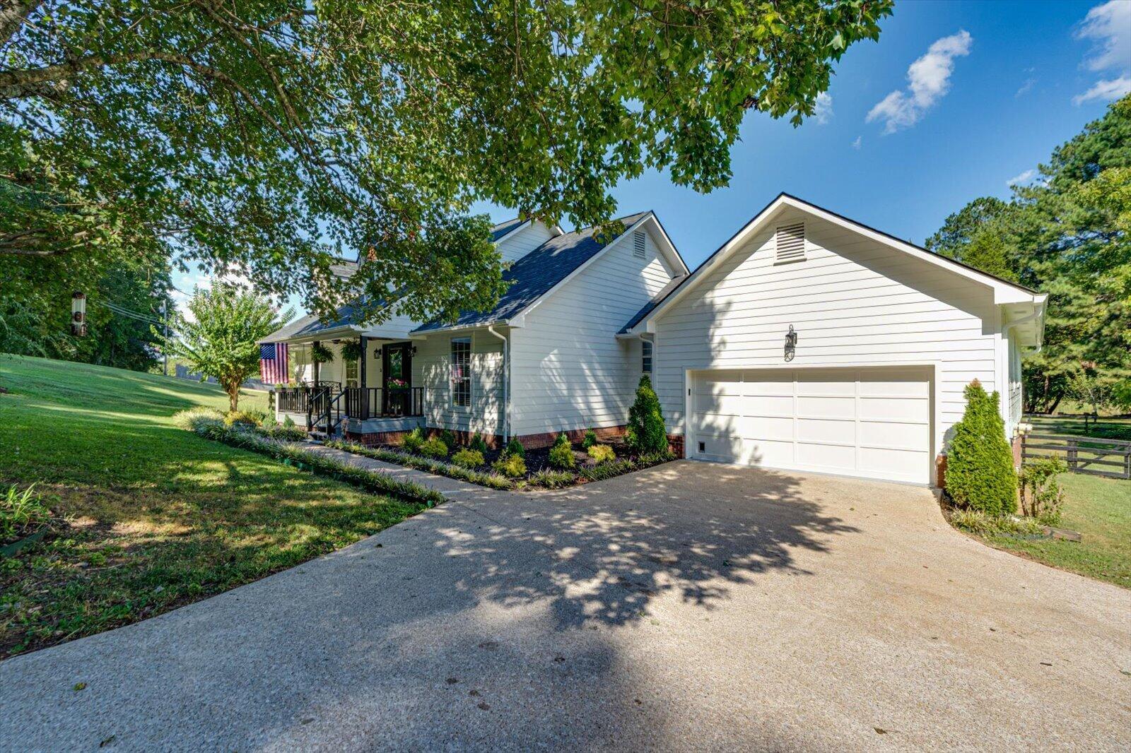 7350 Wolftever Trail
