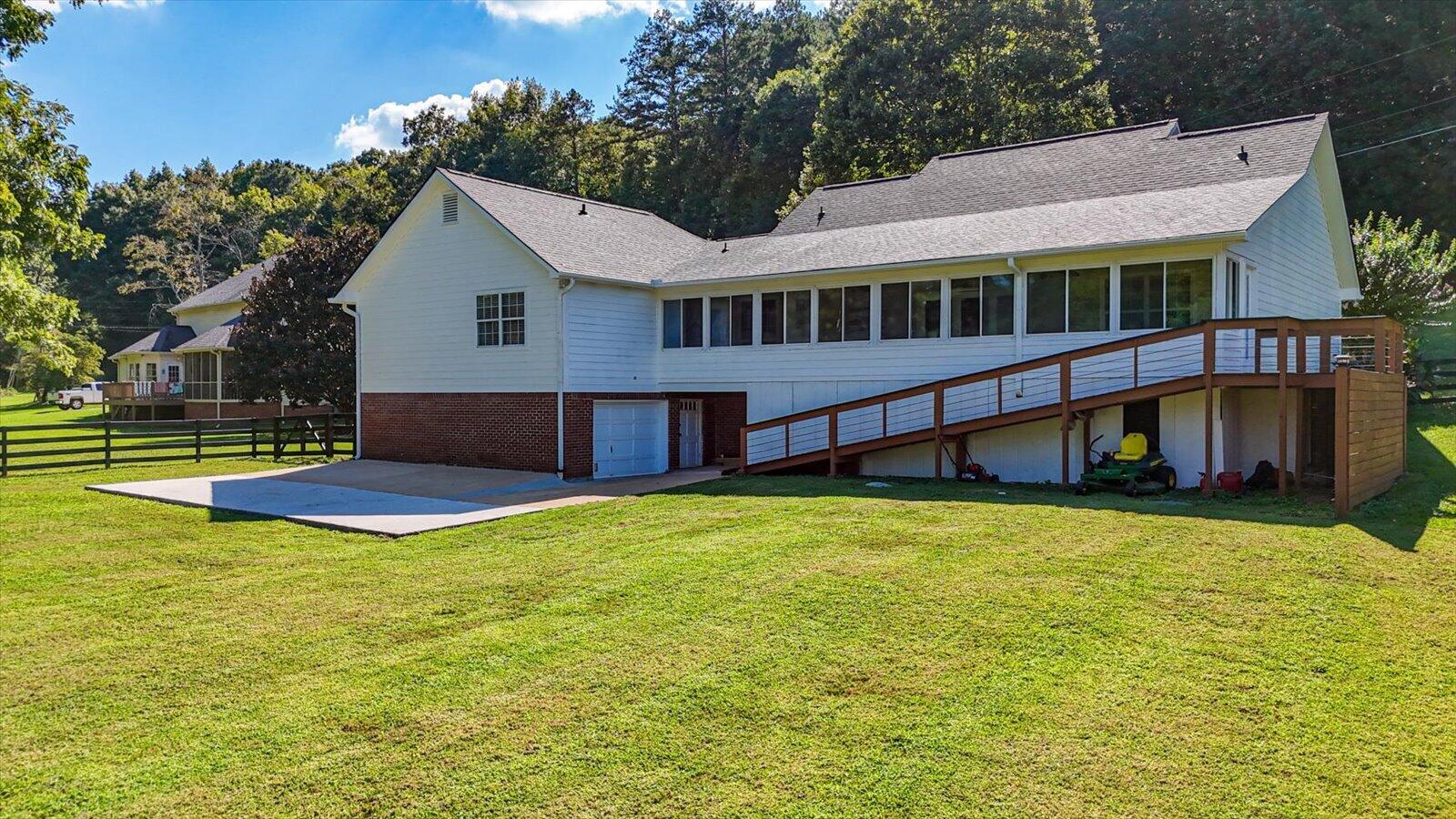 7350 Wolftever Trail