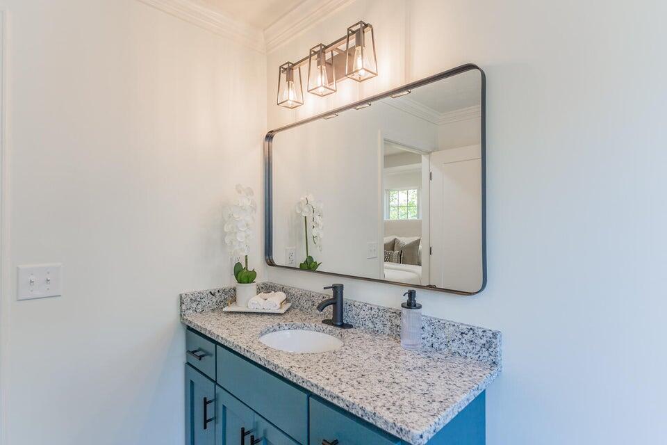 727 Chattanooga Valley Road