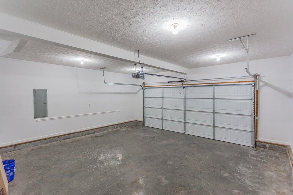 727 Chattanooga Valley Road