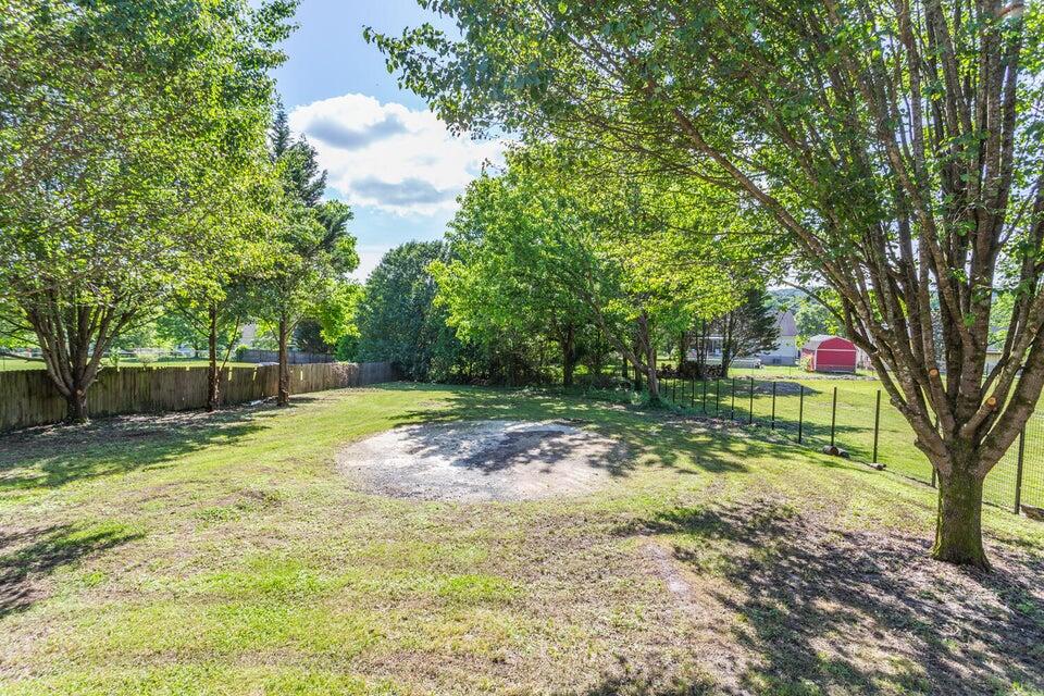 727 Chattanooga Valley Road