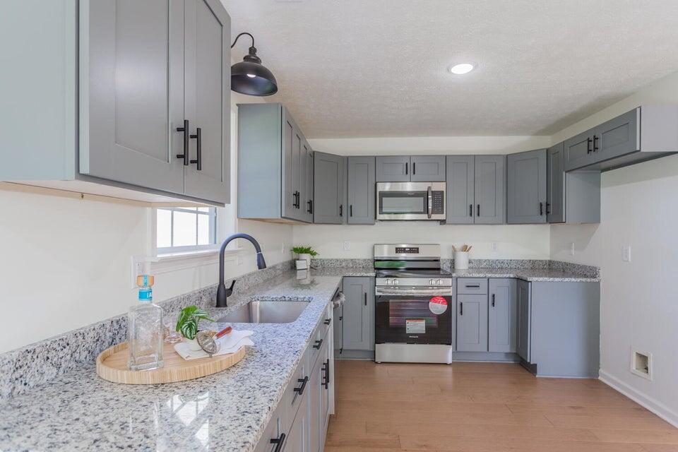 727 Chattanooga Valley Road