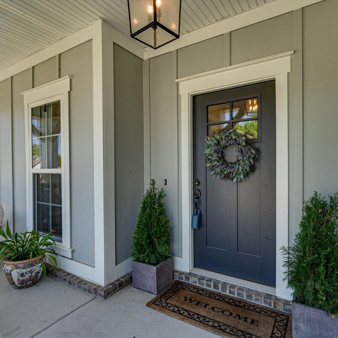 10387 Magnolia Farm Drive