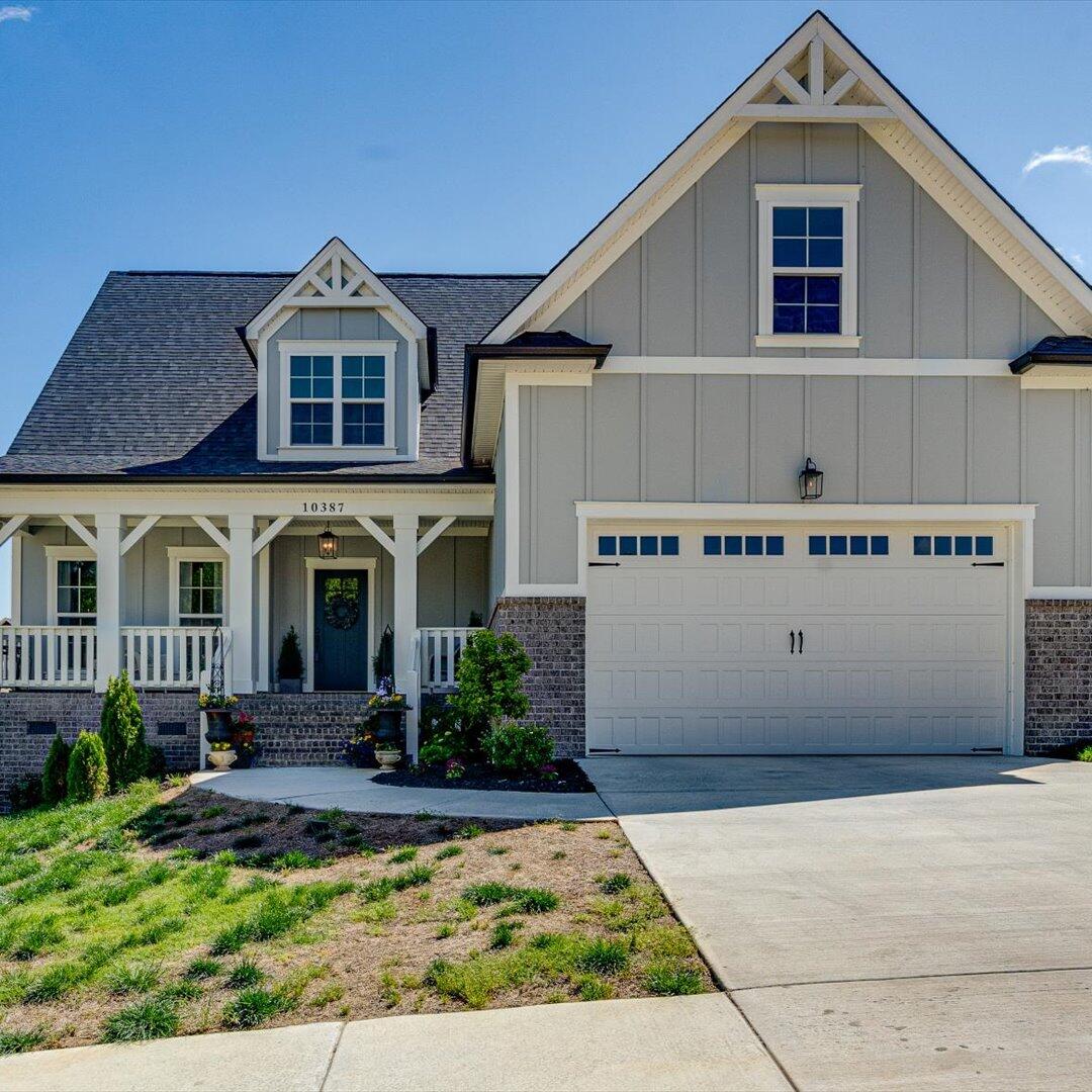 10387 Magnolia Farm Drive