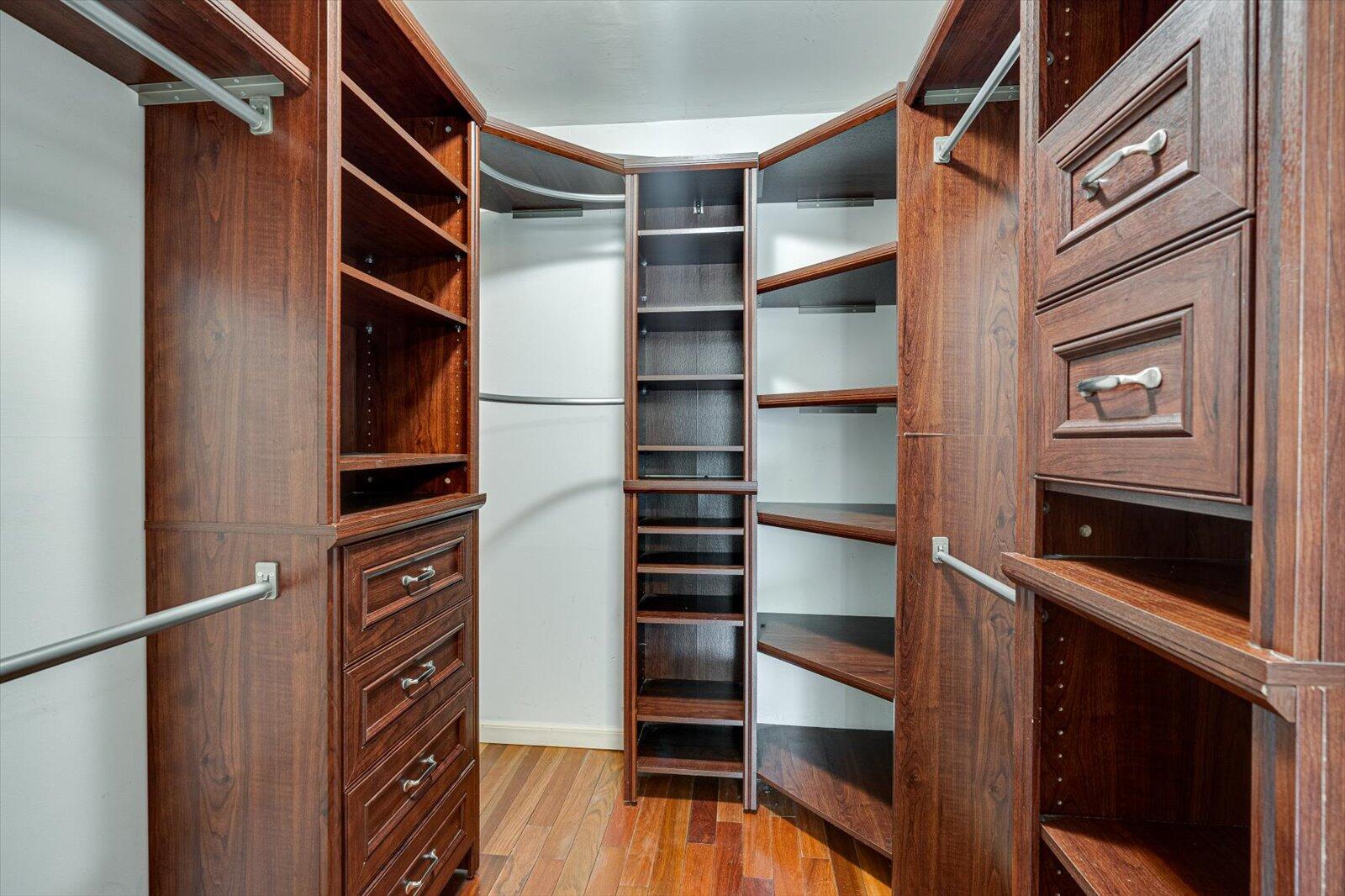 5037 Johnston Road, McDonald