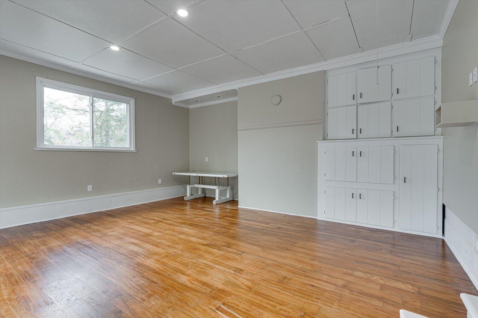 5037 Johnston Road, McDonald