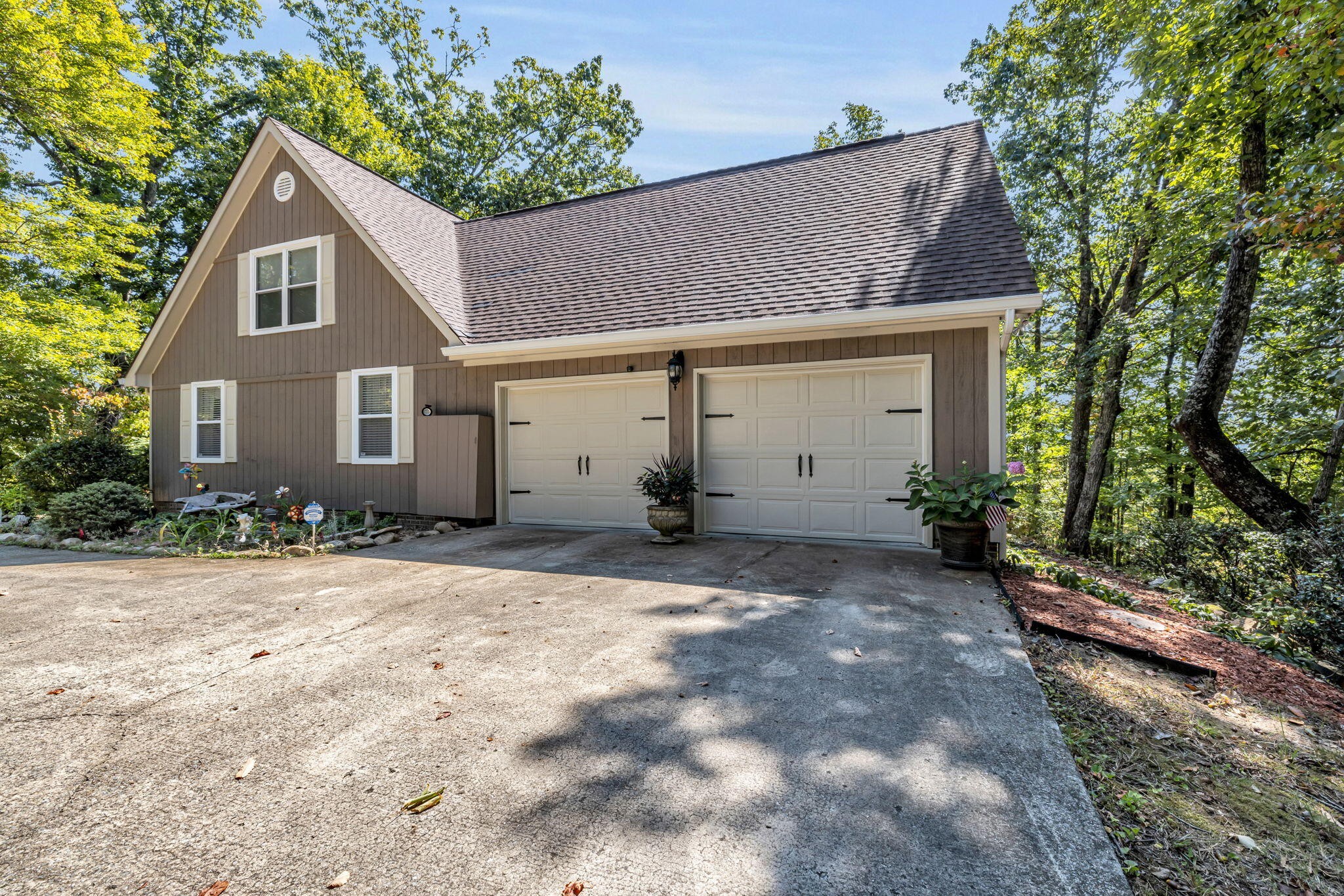 3840 Elder Gap Place