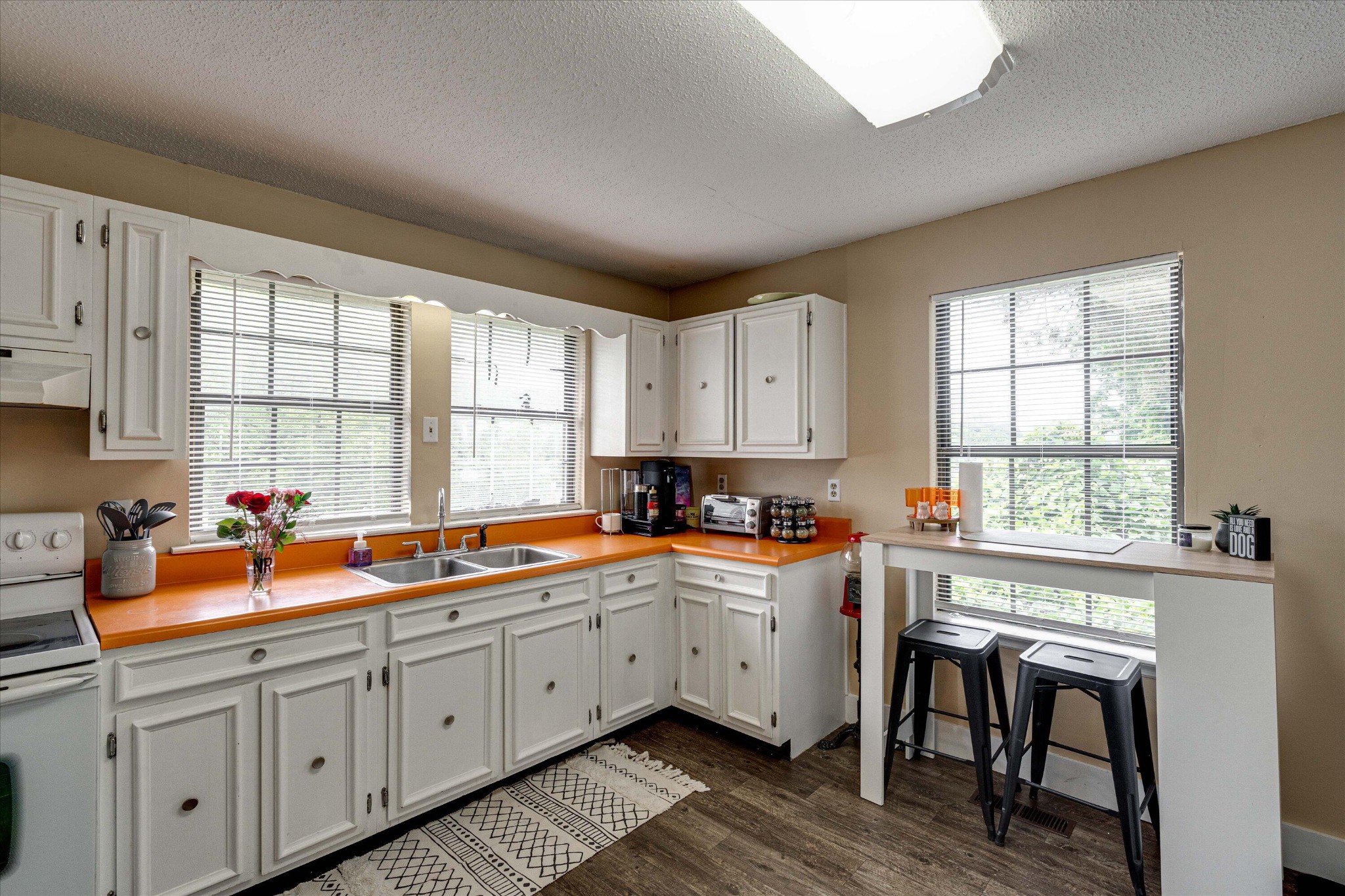 110 W Midvale Avenue