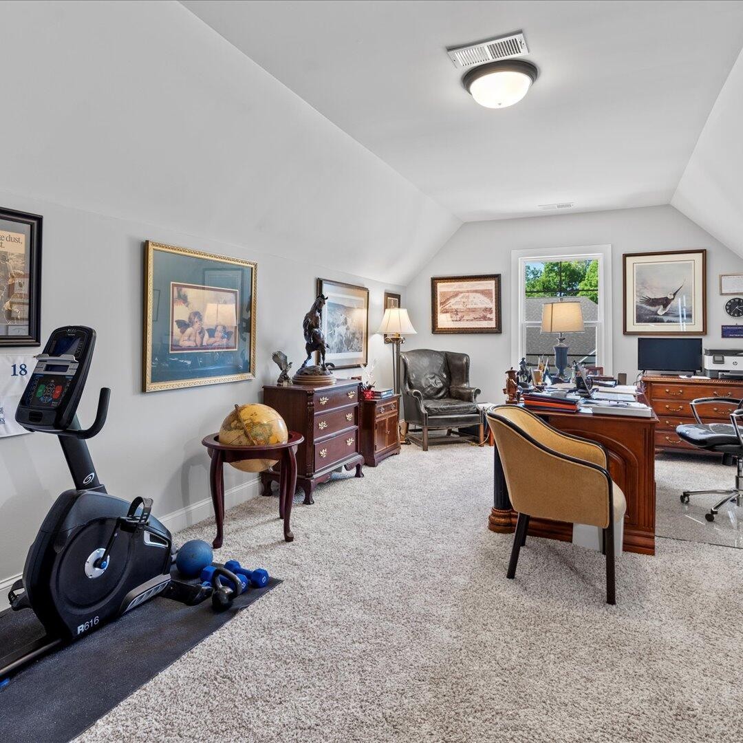10387 Magnolia Farm Drive