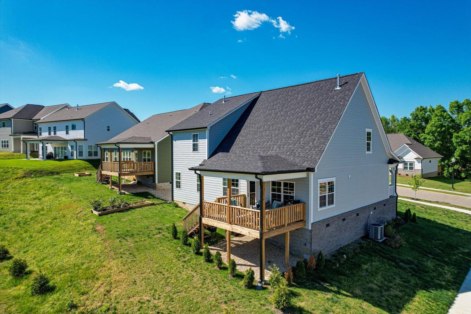 10387 Magnolia Farm Drive