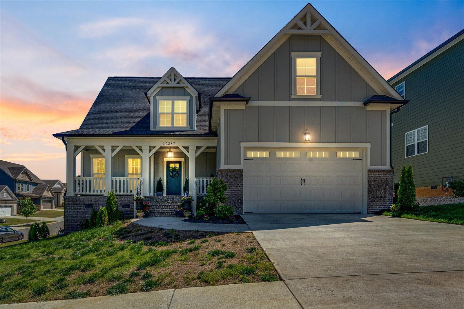 10387 Magnolia Farm Drive