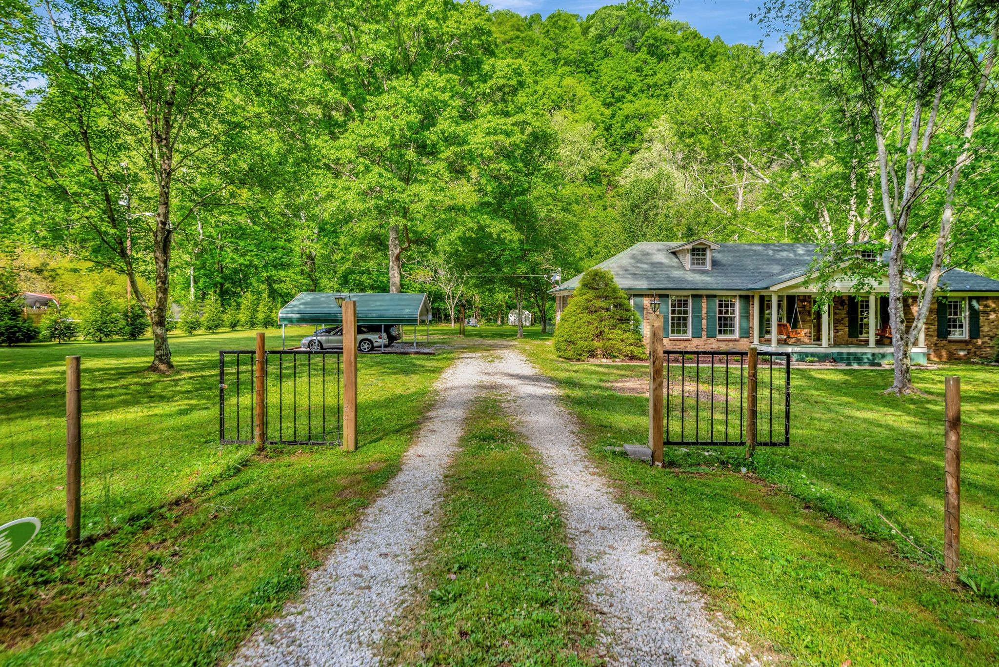 2366 Sams Creek Rd