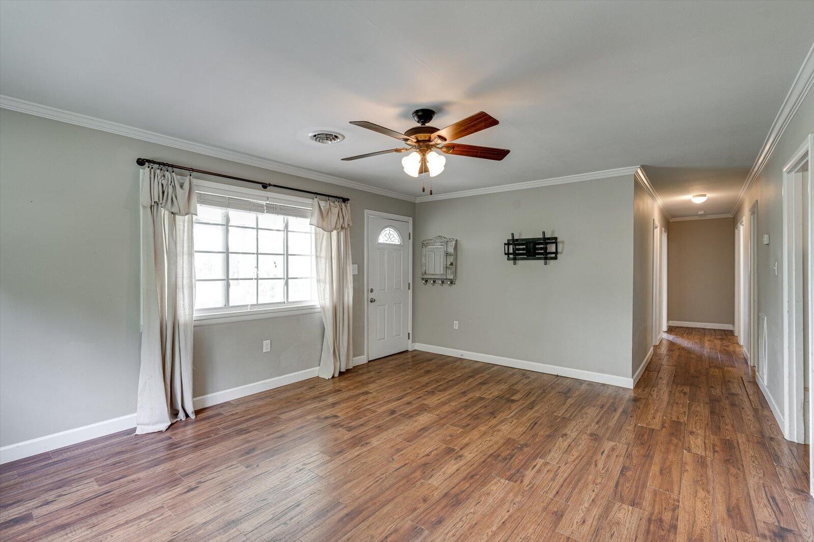 606 Baugh Springs Road
