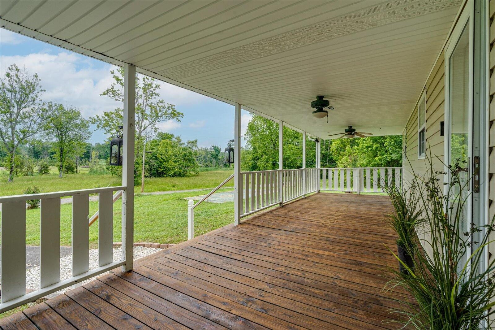 606 Baugh Springs Road