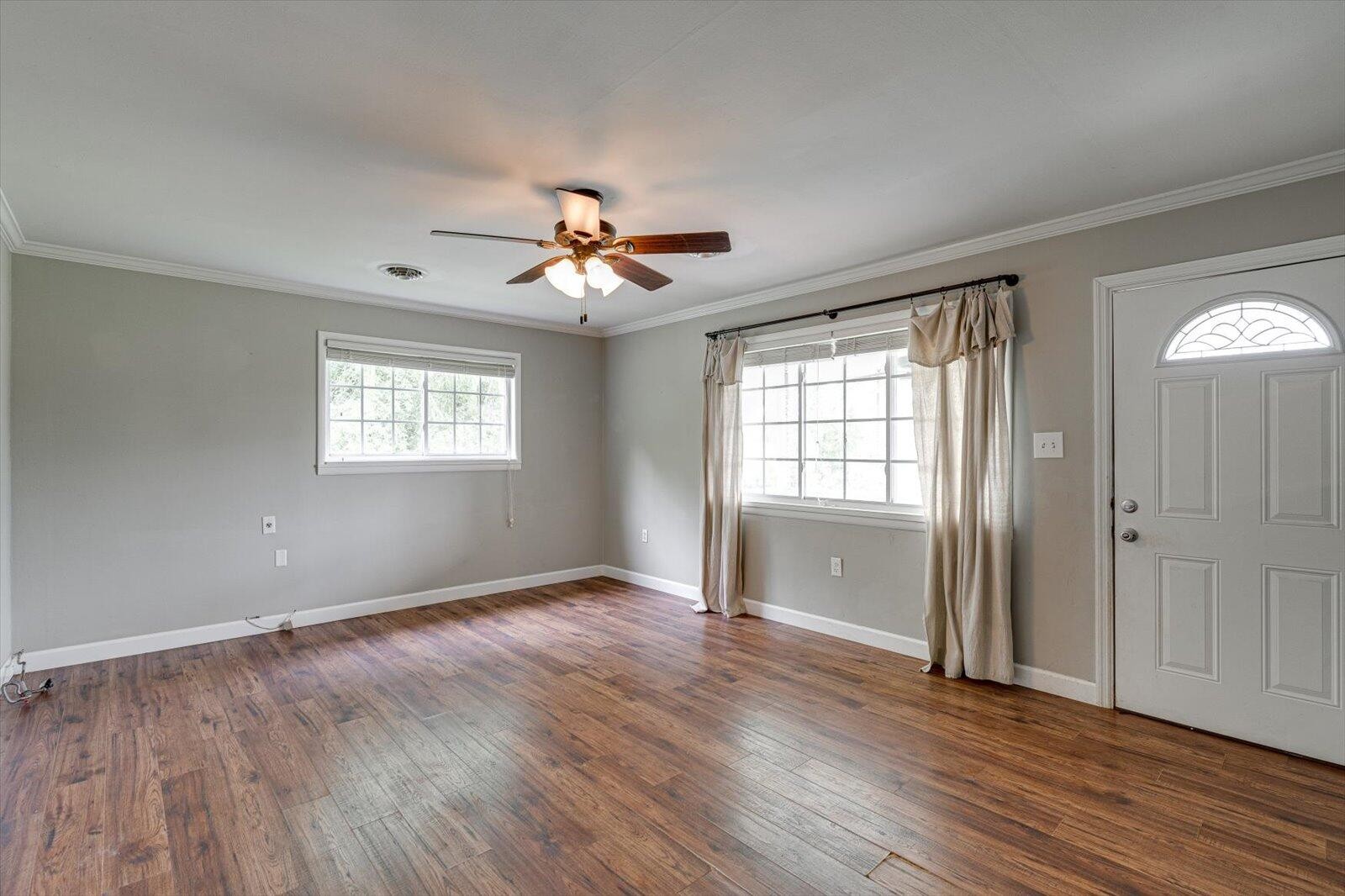 606 Baugh Springs Road